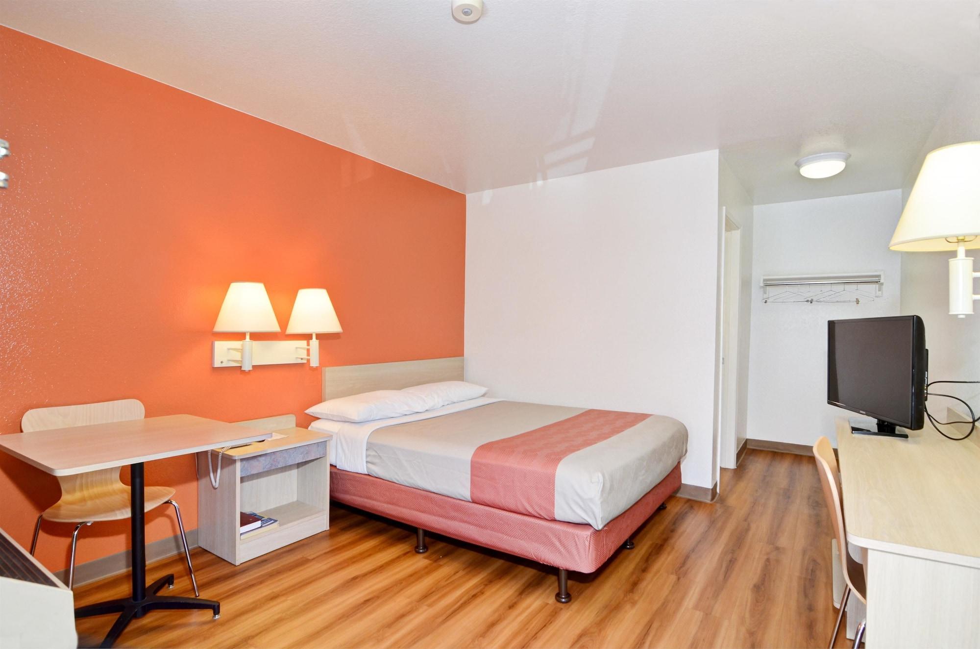 Motel 6-Palm Springs, Ca - East - Palm Canyon Ngoại thất bức ảnh