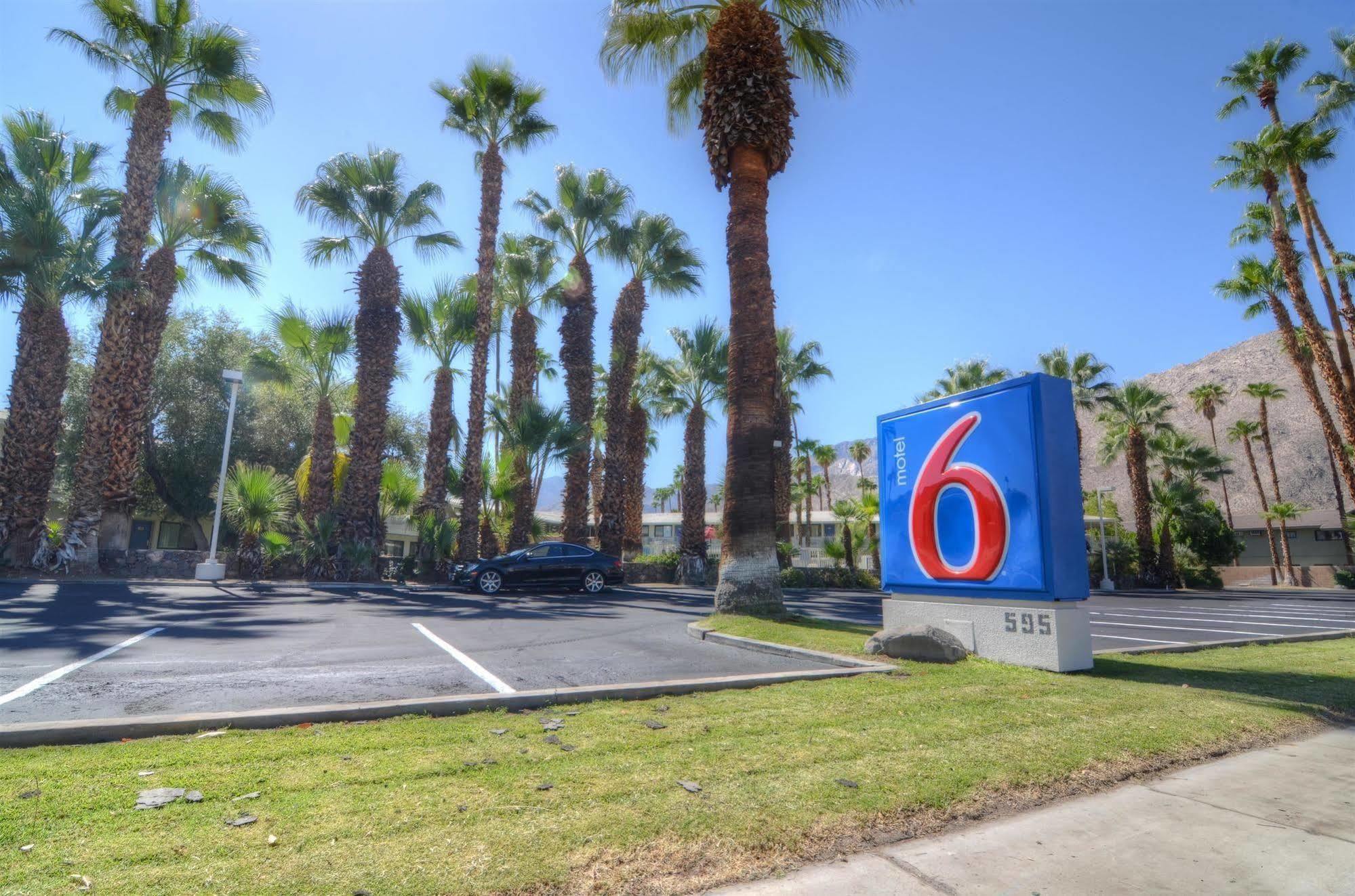Motel 6-Palm Springs, Ca - East - Palm Canyon Ngoại thất bức ảnh